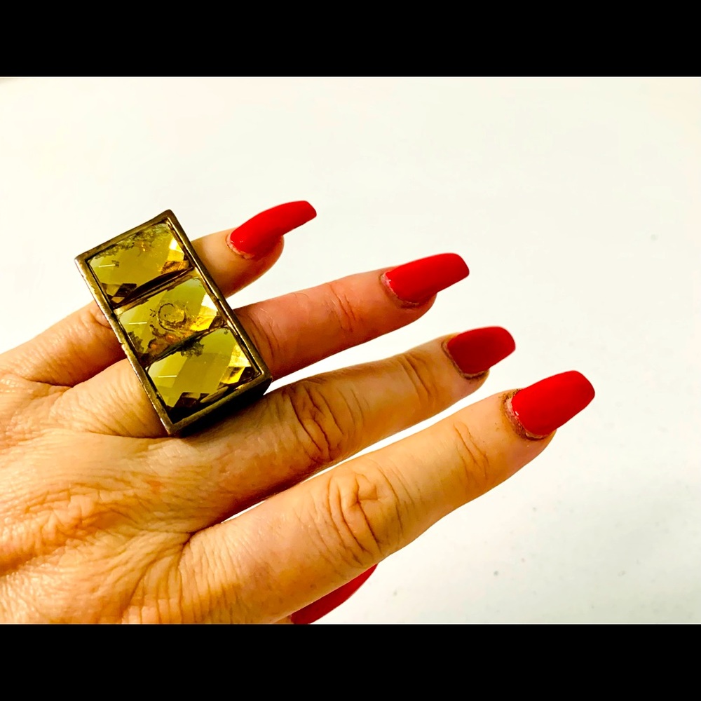 Double ring on 2 fingers